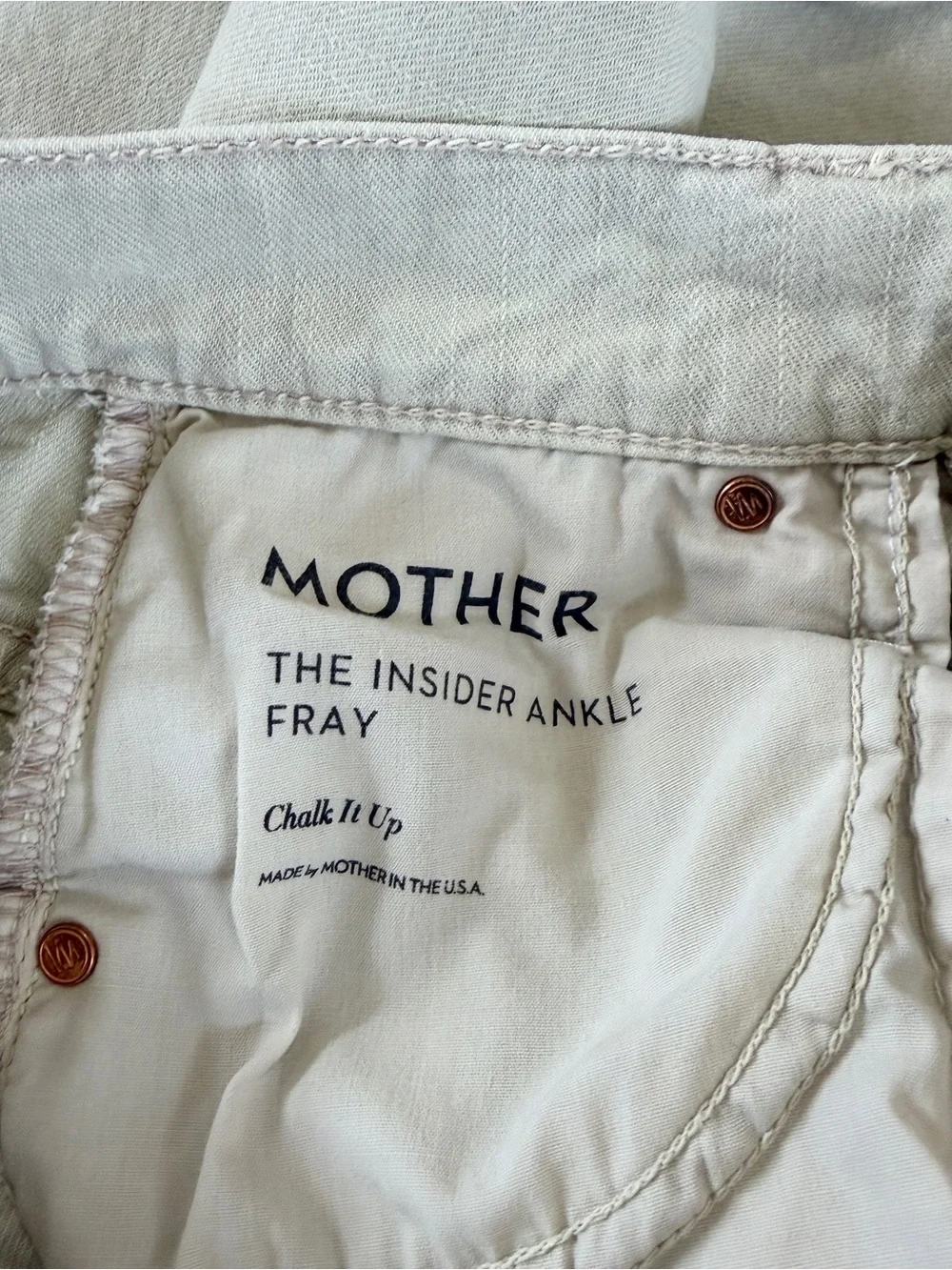 Mother Women’s The Insider Ankle Fray Pants in Chalk It Up Oxford Tan 27